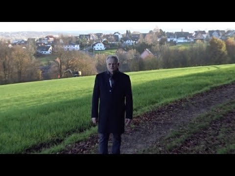 Видео: Мимо текла, текла река (Roman Faltenberg)