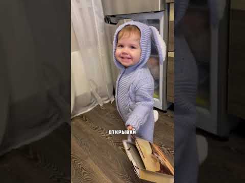 Видео: Ника соскучилась по бабушке