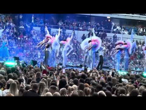 Видео: Концерт Димы Билана в ВТБ Арене 2025