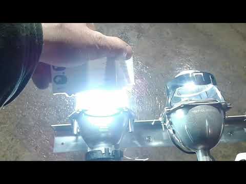Видео: 🤔LED в линзы Hella 3R D2S Cree XHP70 vs Bi LED vs Xenon Hella 3R for retrofit headlights