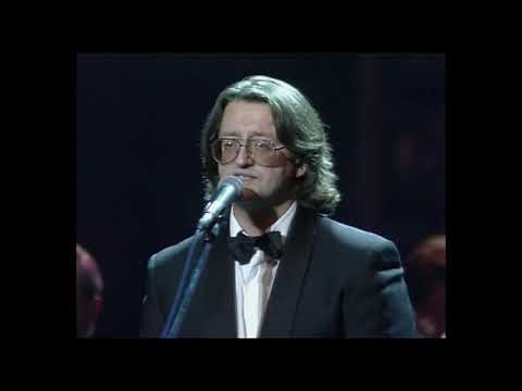 Видео: Возьмёмся за руки друзья . чтоб не пропасть по одиночке. .