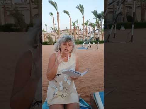 Видео: Казочка про дівчинку і змію. Для людей, которые боятся змей.