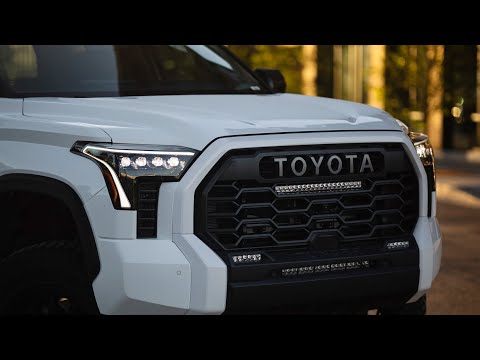 Видео: Установка и обзор фар AlphaRex серии NOVA на Tundra 3-го поколения | Toyota Tundra TRD Offroad 20...