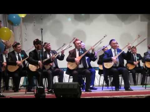 Видео: Выступление 25 дутаристов в Чундже