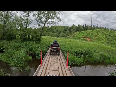 Видео: ЧЕРЕЗ РЕЧКУ- КВАДРОПОКАТУШКИ ПО 🌳 ЛЕС-ГРЯЗЬ-ЗАВАЛЫ- ИЮЛЬ 2025 г