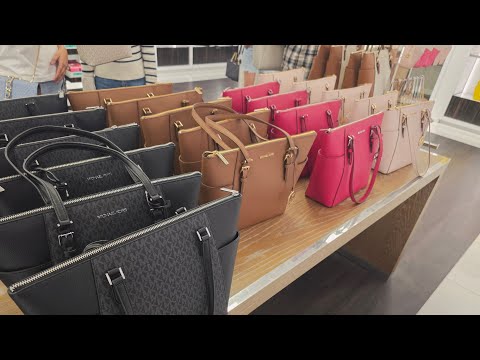 Видео: 🛍Аутлет MICHAEL KORS~ Скидки до 70%~ 👠ОБУВЬ👡~ СУМКИ👜~ КОШЕЛЬКИ👛 и многое другое