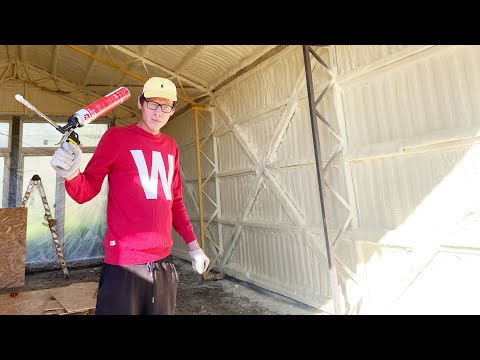 Видео: Утепление гаража ангара пеной. Напыляемый утеплитель