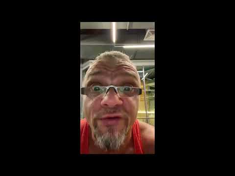 Видео: Что такое Любовь? Нужно ли постоянно говорить "Я тебя люблю" девушке - Владимир Епифанцев