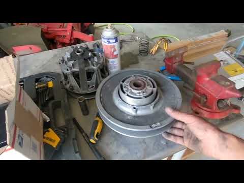 Видео: Снятие и повторная сборка гидротрансформатора Kawasaki 4010