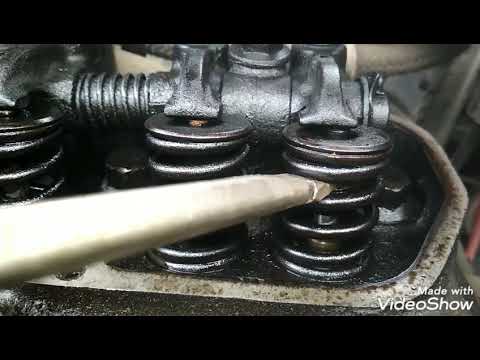 Видео: Замена Сальников Клапанов  без снятия ГБЦ форд эскорт 1.3 1993