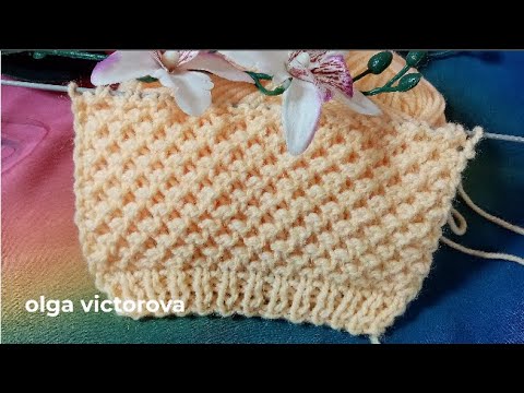Видео: KNITTING PATTERN РЕЛЬЕФНЫЙ УЗОР СПИЦАМИ 1056 Узоры спицами