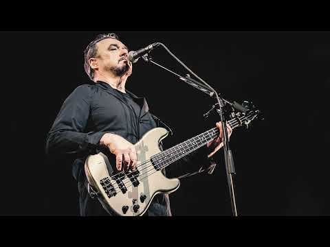 Видео: КИНО - Спокойная ночь | Минус для басистов с вокалом | ЦСКА 2021 | ЛУЧШЕЕ КАЧЕСТВО