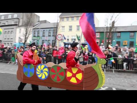 Видео: Русскоязычные Голуэя на параде Св. Патрика 2014