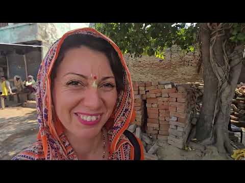 Видео: Вриндаван парикрама - Равал и Дауджи