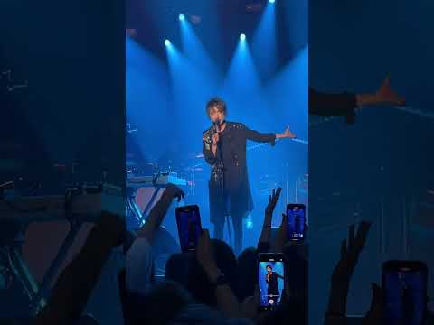 Видео: Земфира - Аривидерчи. Париж, 30.10.22