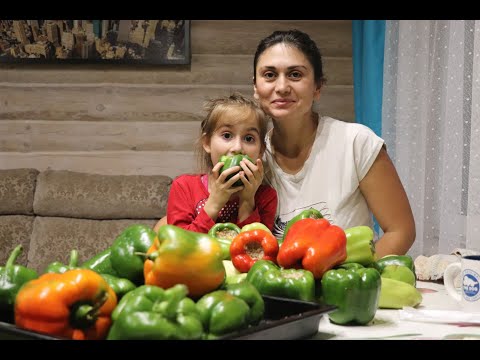 Видео: Нафаршировали кучу перца.