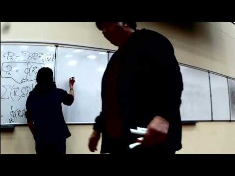 Видео: АЧК_МИФ   ИНТЕГРАЛЬНАЯ ФОРМА ЗАПИСИ УРАВНЕНИЙ ЭЛЕКТРОСТАТИКИ ВАКУУМА