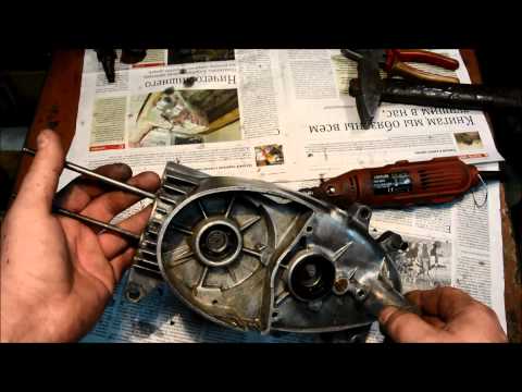 Видео: Ява   50  Пионер  Чистка корпуса от окислов и мазута