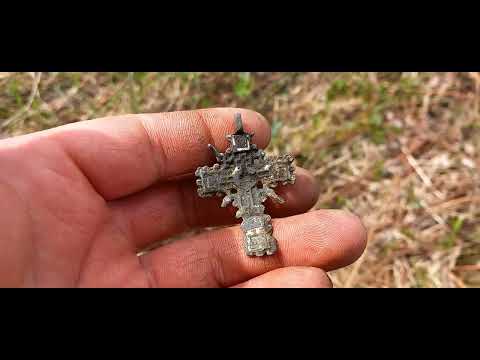 Видео: Коп в Карелии. Селение старообрядцев, Подняли кошелёк на открытие сезона.