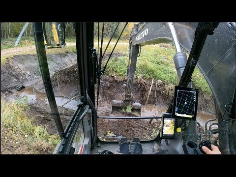 Видео: Чистка канавы после визита бобра - Часть 3