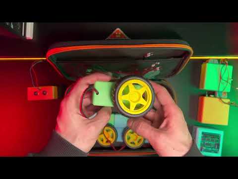 Видео: PXLBOTS  Урок 1: Собираем первого робота за 10 минут