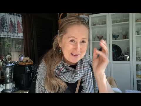 Видео: Печём медовик с черносливом.  История уходящего  года .