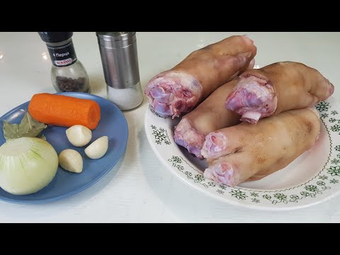 Видео: С возрастом начала готовить свиные ноги. Для людей с проблемными суставами самое то