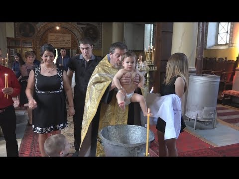 Видео: Свето кръщене на Крисия 1г  28.04.2018