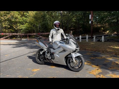 Видео: VFR800 6-го поколения — долгосрочный обзор (8 лет)
