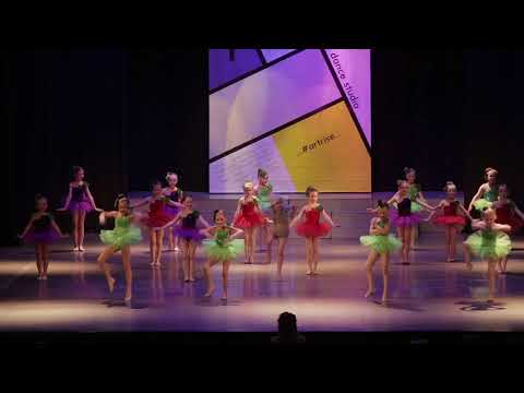 Видео: ШСХ "Шаги" + ШТИ "Карусель" (Фруктовая страна) - Печалина Екатерина и Шафран Мария