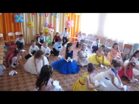 Видео: "Птицы ,мои птицы"-танец на выпускном в д/саду №4 г. Чадыр-Лунга