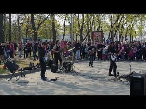 Видео: Чёрный квадрат – Группа крови (Кино, Цой). 01.05.2019, ВДНХ.