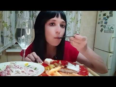 Видео: МУКБАНН#еда #картошка #КУПАТЫ#САЛАТ ОВОЩИ