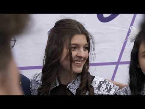 Видео: Выпускникам 2022 года от родителей