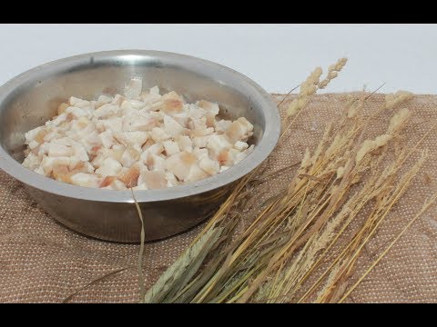 Видео: СВИНАЯ ШКУРА ДЛЯ КУР !  БЕЛОК ДАРОМ ! 11.02 2017 г.