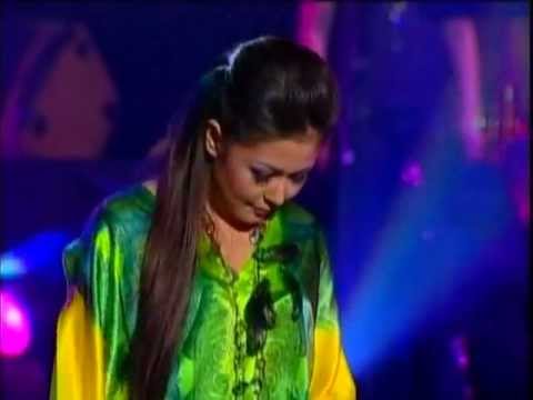 Видео: Дильназ Ахмадиева - Көзлириңни (Д.Бахаров - А.Долятов)