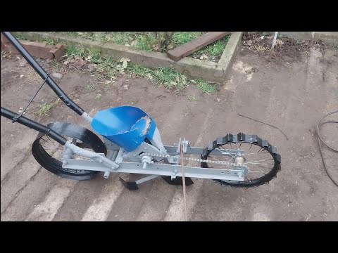 Видео: ручная сеялка точного высева.Do-it-yourself manual precision seeder.
