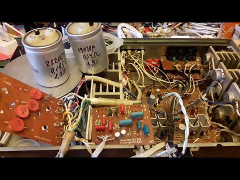 Видео: Одиссей 100 у - 021. Снимаю фильтрующие конденсаторы и чищу плату выпрямителя. Гнёзда входа. Часть 1