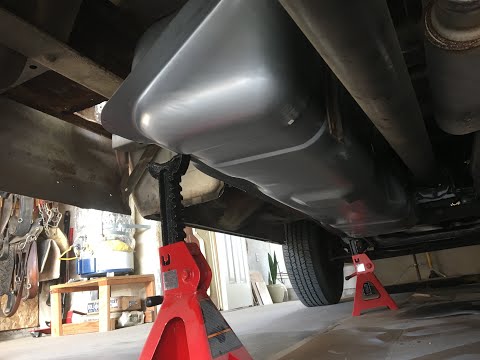 Видео: 1970 F250 — Дополнительный бензобак (на раме)