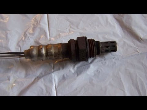Видео: Замена датчика кислорода 2.4L Ecotec Malibu
