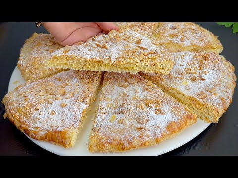 Видео: Каждый раз, когда я готовлю эти пирожные, они исчезают за минуту! Очень просто!