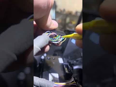 Видео: Панель кондиционера Ford Transit 2020 года не работает! Проблема с CAN-шиной.