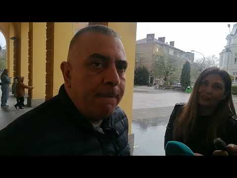 Видео: Кметът уволнява управителя на „Пътнически превози” и други заради инцидента с лифта в Сливен