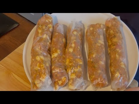 Видео: Эпизод 645. Как приготовить Сай Уа с использованием вьетнамских оберток для спринг-роллов
