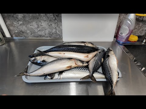 Видео: Вкуснейший рецепт! Малосольная скумбрия пряного посола. Подробный пошаговый рецепт.