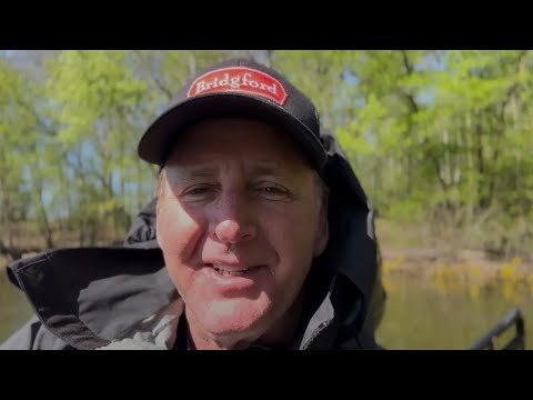 Видео: Лучшие приманки и методы ловли качественного окуня в ноябре.