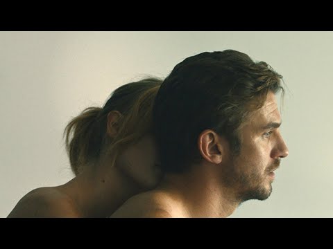 Видео: КУР ЭРКАКНИНГ КОЗИ ОЧИЛИБ ХОТИНИ БИЛАН АЖРАШДИ!
