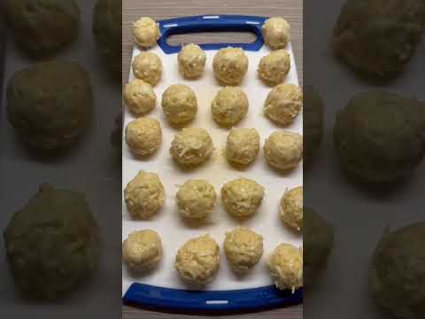 Видео: Куриный суп с сырными шариками АМС