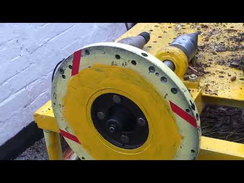 Видео: Конусный колун 220в. с маховиком 15 кг.