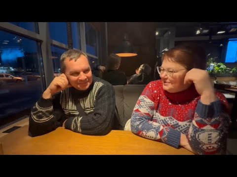 Видео: ПО ОДЁЖКЕ НАС НЕ ОСУДИЛИ! ОТ ЦЕН НА ВКУСНЯШКИ ГЛАЗА НА ЛОБ!